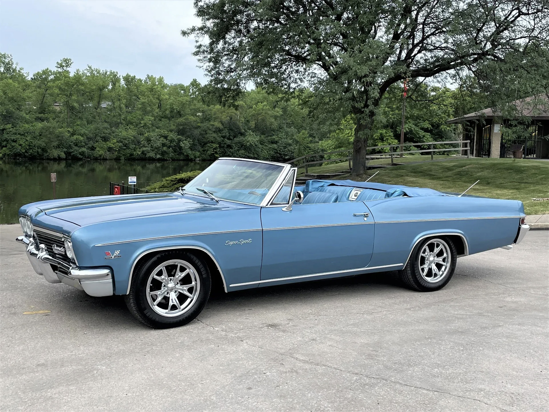 1966 Chevrolet Impala SS